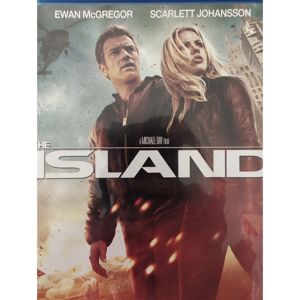 The Island [Blu-ray] by Michael Bay